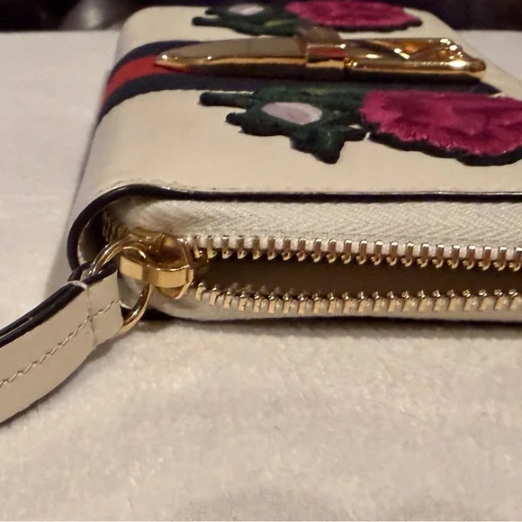 Gucci Sylvie Floral Embroidered Zip Around Wallet Ivory Leather Web Stripe - Picture 9 of 13